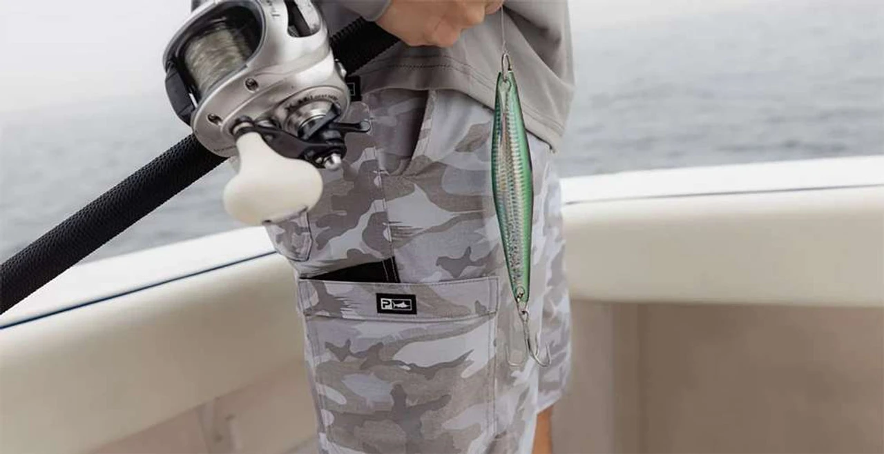 Pelagic Madeira Cargo Fishing Hybrid Shorts 5 Pelagic Madeira Cargo Fishing Hybrid Shorts - Image 5